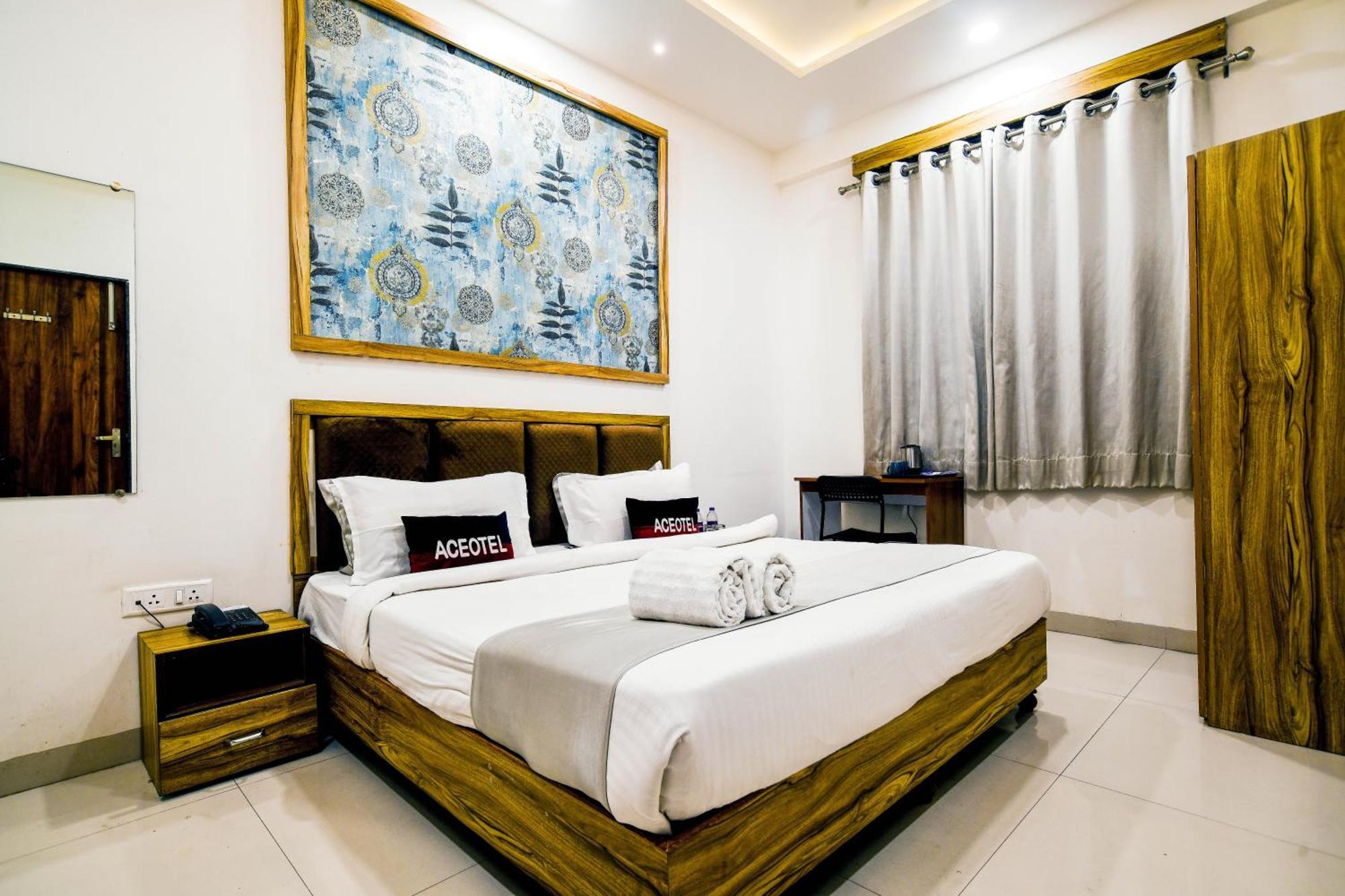 Aceotel Inn Flamingo Indore Exterior foto