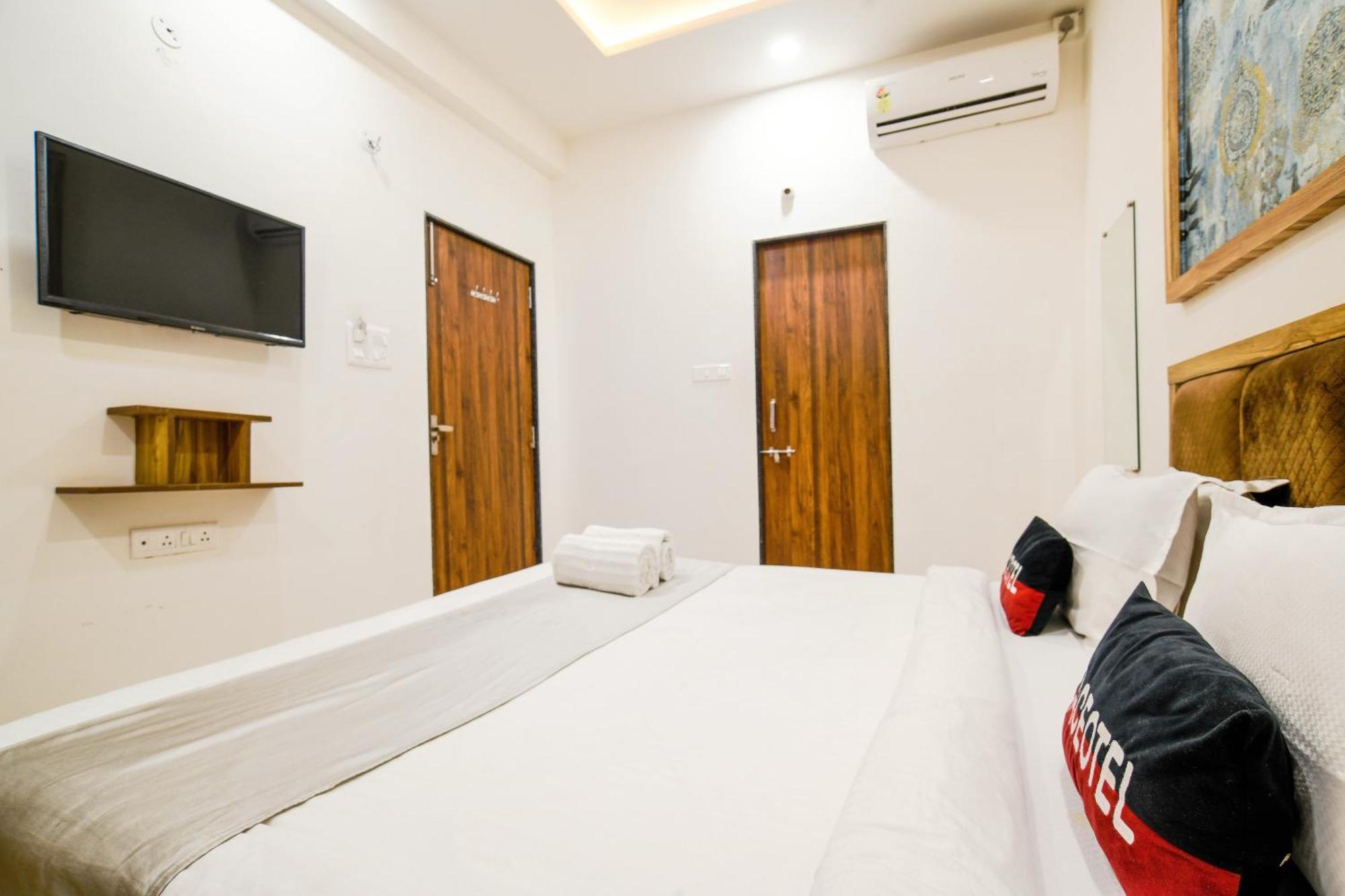 Aceotel Inn Flamingo Indore Exterior foto