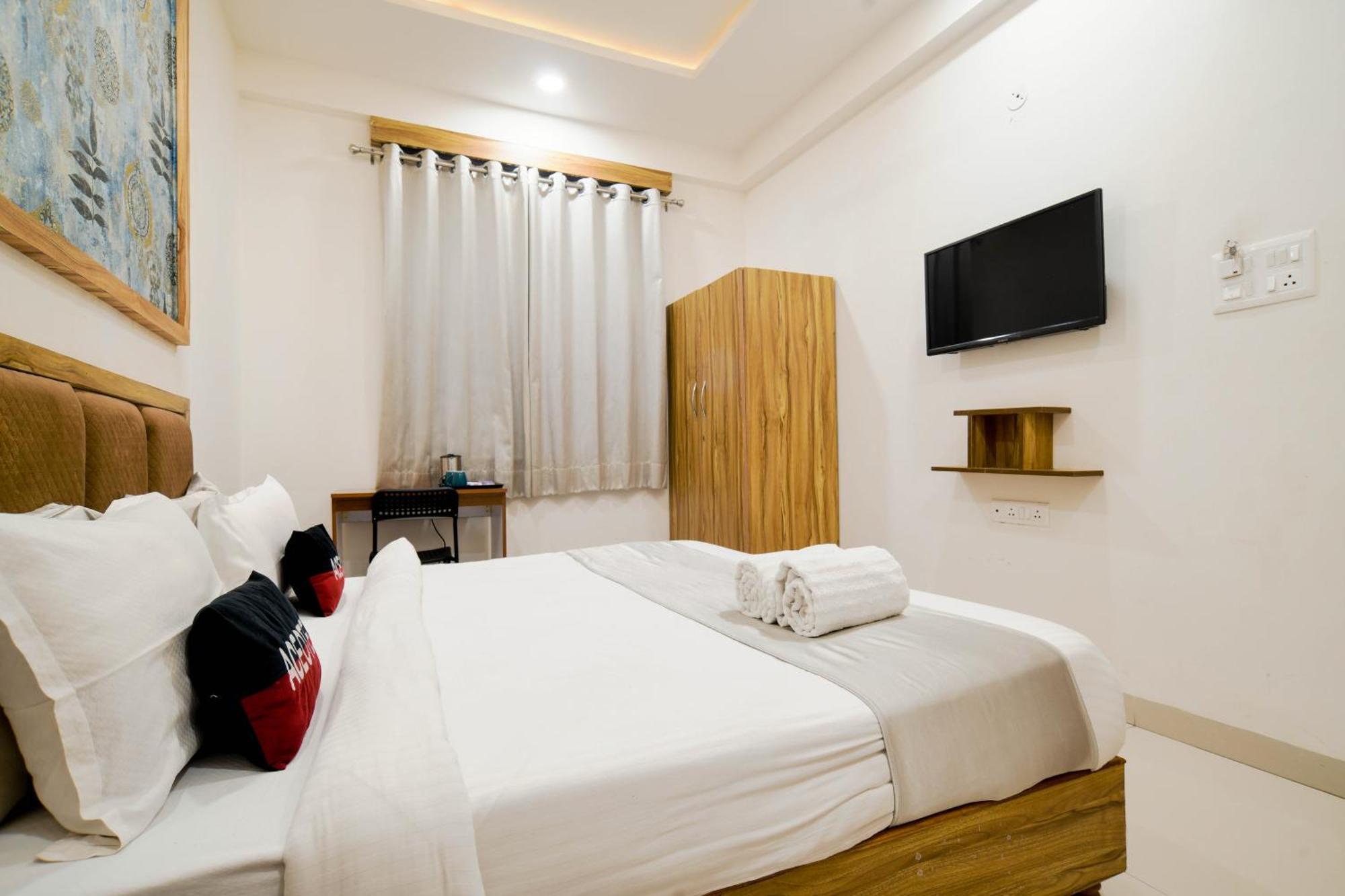 Aceotel Inn Flamingo Indore Exterior foto