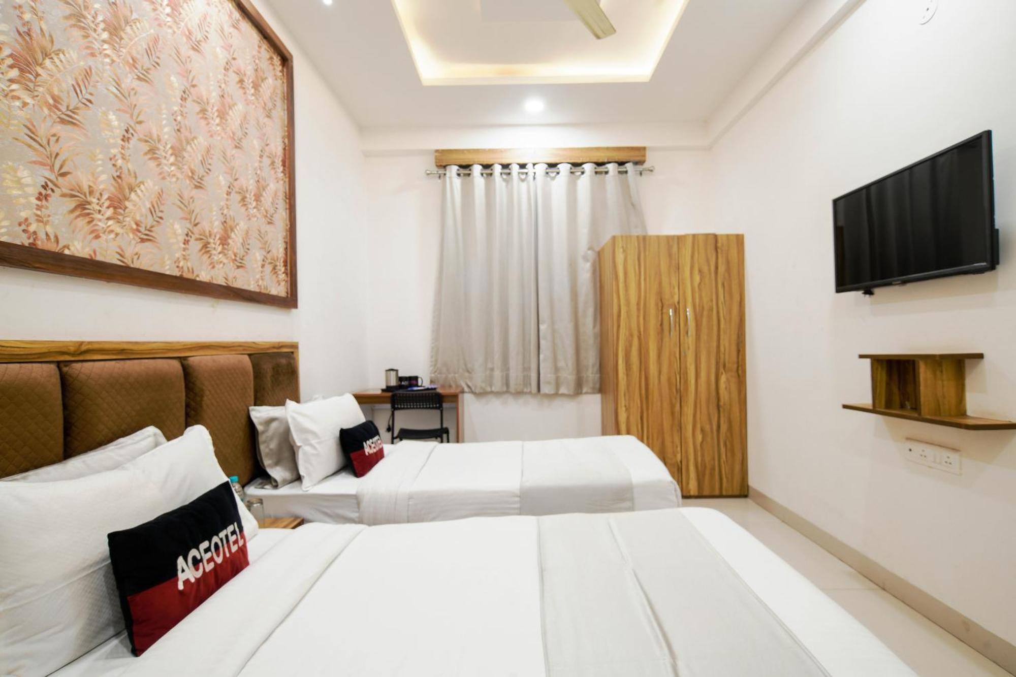 Aceotel Inn Flamingo Indore Exterior foto